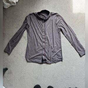 Lululemon Athletica Gray Casual Button Down Shirt